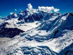 
      
      US Plane with 10 aboard goes missing in Alaska, search on
      
      