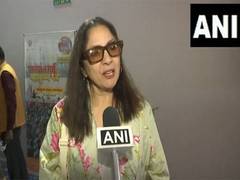 
      
      Neena Gupta visits Maha Kumbh Mela
      
      