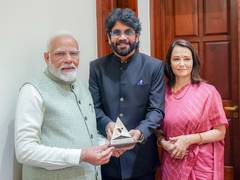 
      
      Nagarjuna meets PM Modi at Parliament House
      
      