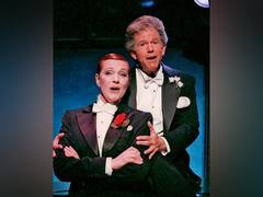 
      
      ‘Broadway’ star Tony Roberts dies at 85 
      
      