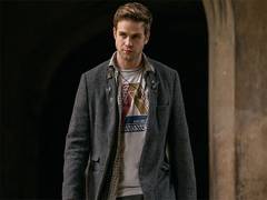 
      
      Leo Woodall on playing leading man in TV shows 
      
      
