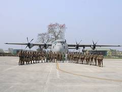 
      
      Army conducts joint airborne operations training with Air Force
      
      