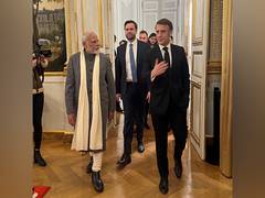 
      
      PM Modi attends dinner hosted by Macron at Élysée Palace
      
      