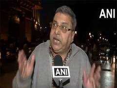 
      
      Kalyan Banerjee slams Sitharaman's reply to budget debate
      
      