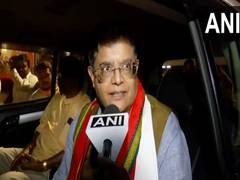 
      
      Baijayant Panda receives warm welcome in Bhubaneswar 
      
      