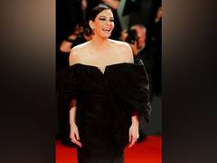 
      
      Liv Tyler on her return to acting after 5-years break
      
      