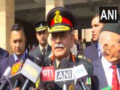 
      
      Army Chief lauds '10-year plan' for India-US defence deals
      
      
