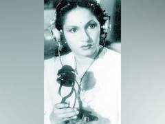
      
      CM Chandrababu Naidu condoles demise of actress Krishnaveni
      
      