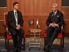 
      
      Bangladesh Foreign Affairs Adviser, EAM Jaishankar hold talks
      
      