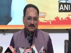 
      
      BJP’s Virendra Sachdeva attacks Atishi
      
      