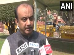 
      
      Sudhanshu Trivedi slams TMC supremo’s 'Mrityu Kumbh' remark
      
      