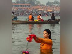
      
      Nimrat Kaur takes holy dip at Mahakumbh Mela 2025
      
      