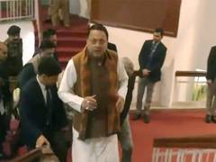 
      
       Dhami arrives at the assembly ahead of the budget presentation
      
      