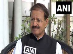 
      
      Congress leader Rashid Alvi criticise UP budget 
      
      