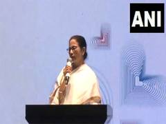 
      
      West Bengal CM Mamata Banerjee attends stone-laying ceremony of N
      
      
