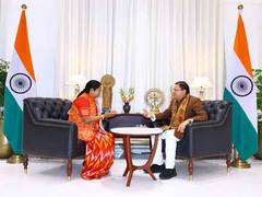 
      
      Pushkar Singh Dhami meets Delhi CM Rekha Gupta
      
      