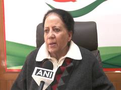 
      
      Congress’s Pratibha Singh congratulates Delhi CM 
      
      