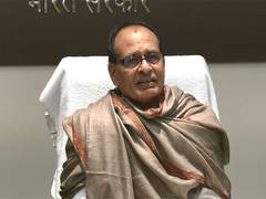 
      
      Shivraj Singh Chouhan raises concerns over Air India services
      
      