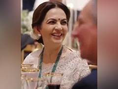 
      
      Nita Ambani honoured at the Museum of Fine Arts, Boston 
      
      