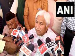 
      
      Karnataka Law Minister condemns assault on KSRTC conductor
      
      