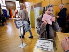 
      
      Voting underway for general election in Germany 
      
      