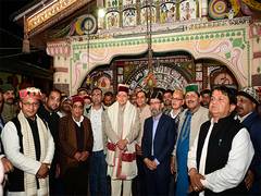 
      
      Uttarakhand CM Dhami prays at Mahasu Maharaj temple
      
      