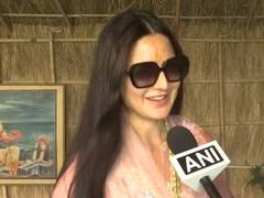 
    Katrina Kaif visits Prayagraj for Maha Kumbh Mela
    