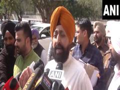 
      
      32 AAP MLAs 