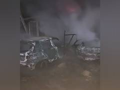 
      
      Delhi: Dwarka fire doused; 2 vehicles, grocery shop charred
      
      