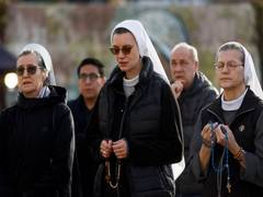 
      
      Pope Francis sees 'slight improvement' in health, resumes work 
      
      