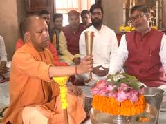 
      
      UP CM Yogi offers prayers at Gorakhnath Temple, says 66 crore dev
      
      