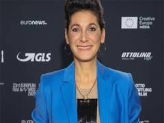 
      
      Emily Atef to direct film on last empress of Iran
      
      