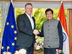
      
      Piyush Goyal meets EU Commissioner for Trade
      
      