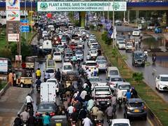 
      
      Karachi cops arrest 88 drivers over traffic violations
      
      