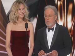 
      
      Meg Ryan, Billy Crystal reunite at Oscars
      
      