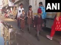 
      
      Delhi: Students face difficulties reaching school in Khajuri Khas
      
      