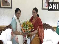 
      
      Union Minister Annpurna Devi meets Delhi CM Rekha Gupta
      
      