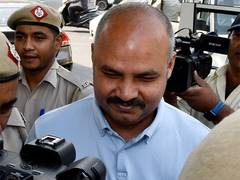 
      
      Delhi Police files petition against Court's in Maliwal case
      
      