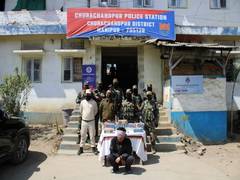 
      
      Assam rifles seize drugs worth 15 crore in Manipur, arrest one pe
      
      