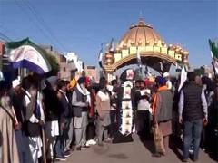 
      
      Punjab: Farmers gather in Amritsar to protest agaist state govt 
      
      
