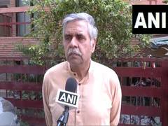 
      
      Congress' Sandeep Dikshit slams CBI action on  Bofors scam 
      
      