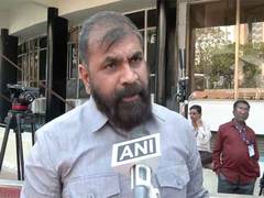 
      
      Shiv Sena UBT MLA Sachin Ahir criticise Azmi's remarks 
      
      
