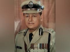 
      
      CM Sukhu mourns demise of IB Negi, first DGP of Himachal
      
      
