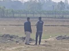 
      
      UP Min Suresh Khanna congratulates STF for nabbing BKI terrorist 
      
      