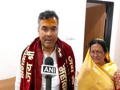 
      
      Delhi Minister Pravesh Verma offers prayers at Mahakal Temple
      
      
