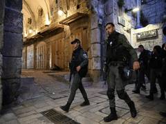
      
      Israel deploy 3,000 police in Jerusalem for 1st friday of Ramadan
      
      