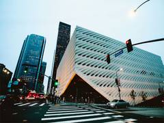 
      
      Increased pvt sector participation necessary for balanced economy
      
      