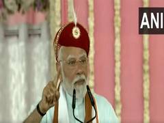 
      
      PM Modi flags issue of obesity, calls for cut in cooking oil
      
      
