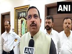 
      
      Pralhad Joshi criticises MK Stalin's call for JAC meeting
      
      