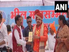
      
      MP CM Mohan Yadav attends Bhagoriya festival in Jhabua
      
      